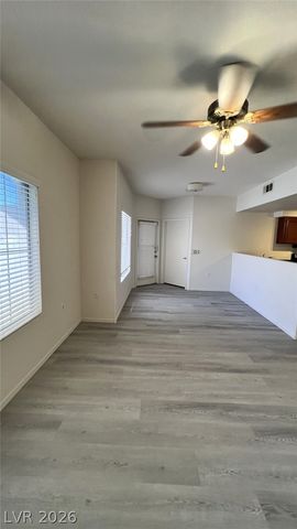 10245 South Maryland Parkway 133, Las Vegas, NV 89183