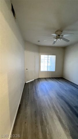 10245 South Maryland Parkway 133, Las Vegas, NV 89183