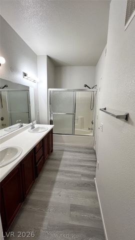 10245 South Maryland Parkway 133, Las Vegas, NV 89183