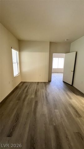 10245 South Maryland Parkway 133, Las Vegas, NV 89183
