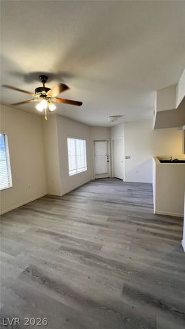 10245 South Maryland Parkway 133, Las Vegas, NV 89183