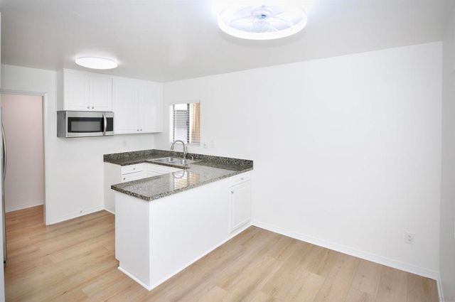 17105 W Bernardo 108, San Diego, CA 92127