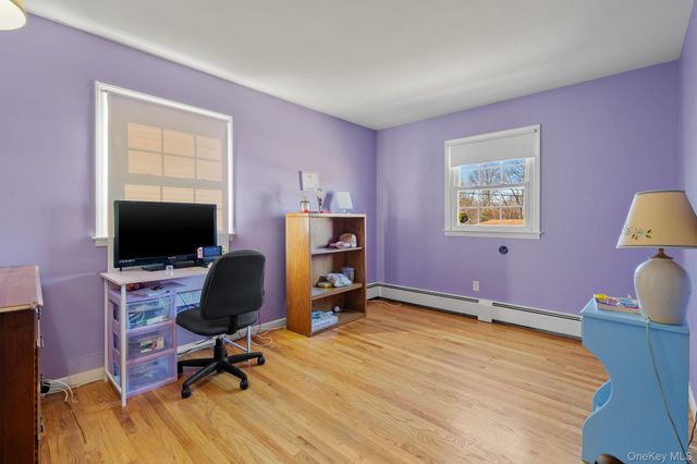 14 Lenape Road, Newburgh, NY 12550