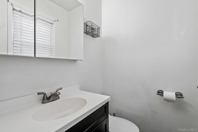 14 Lenape Road, Newburgh, NY 12550