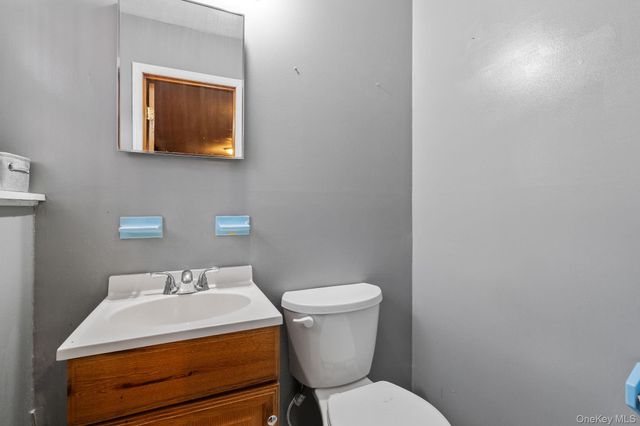 14 Lenape Road, Newburgh, NY 12550