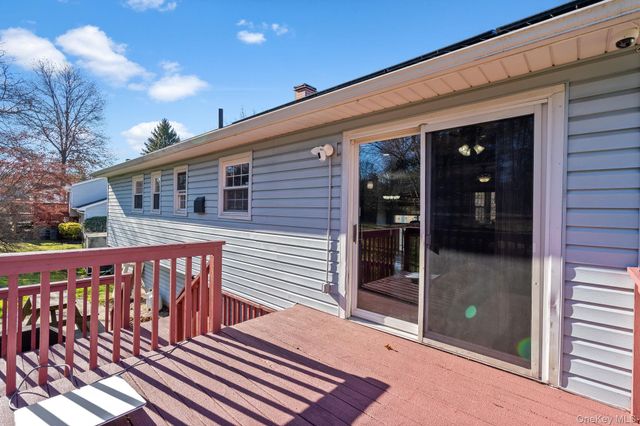 14 Lenape Road, Newburgh, NY 12550