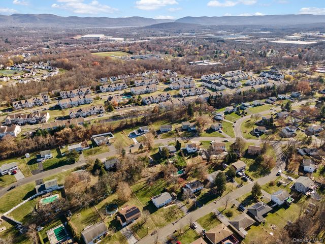 14 Lenape Road, Newburgh, NY 12550