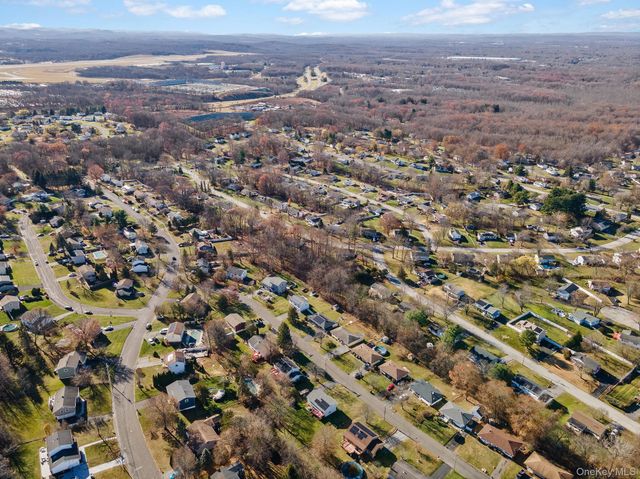 14 Lenape Road, Newburgh, NY 12550