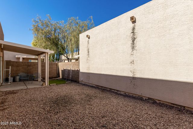 2300 E MAGMA Road 79, San Tan Valley, AZ 85143