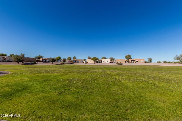 2300 E MAGMA Road 79, San Tan Valley, AZ 85143