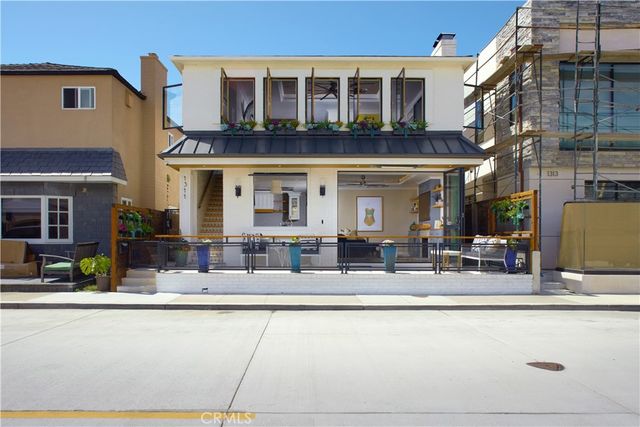 1311 W Bay Avenue, Newport Beach, CA 92661