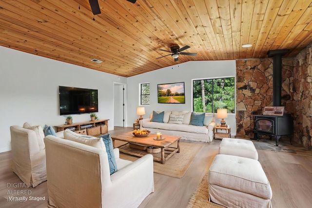 21640 Clute Canyon Rd, Volcano, CA 95689