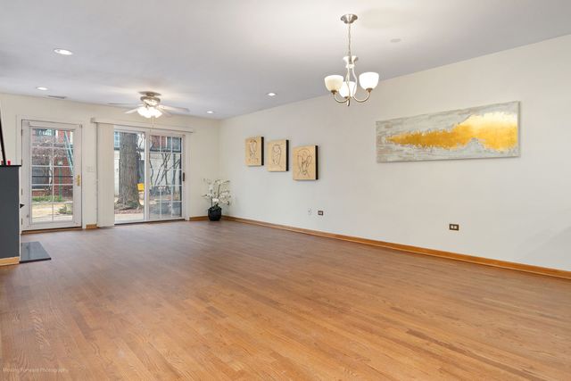 1812 S State Street 34, Chicago, IL 60616