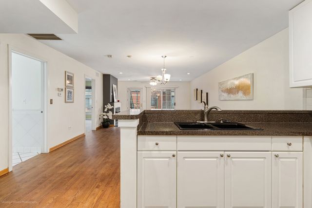 1812 S State Street 34, Chicago, IL 60616
