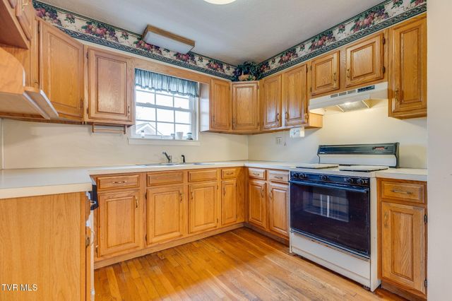 805 Watauga Street, Kingsport, TN 37660