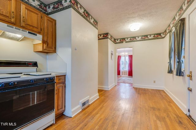 805 Watauga Street, Kingsport, TN 37660