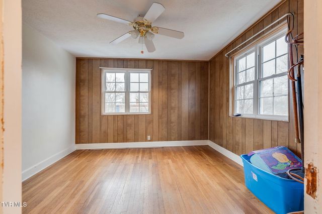 805 Watauga Street, Kingsport, TN 37660