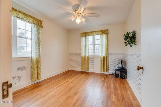 805 Watauga Street, Kingsport, TN 37660