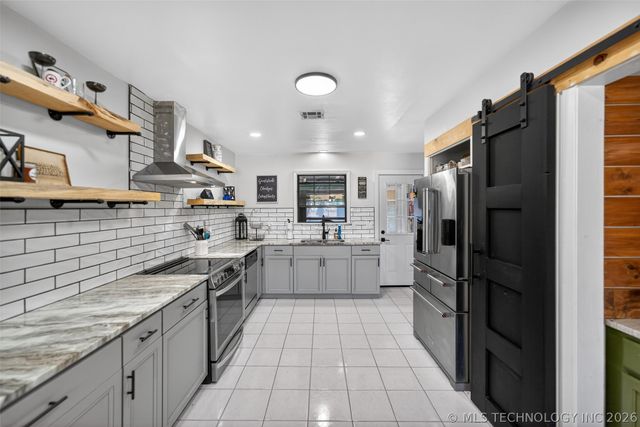 406 N William Penn Street, Adair, OK 74330