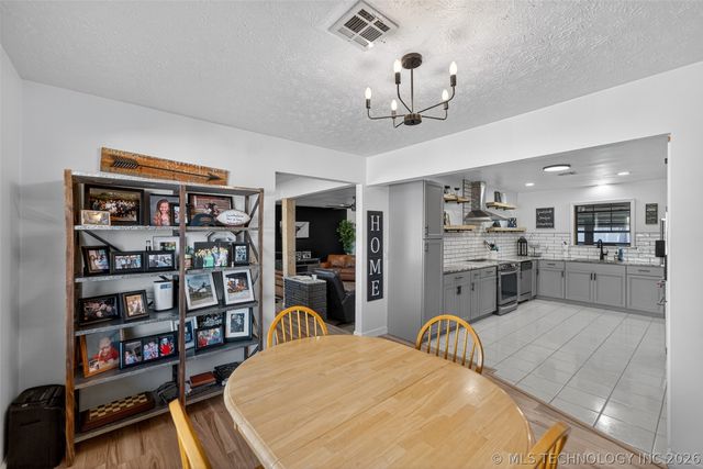 406 N William Penn Street, Adair, OK 74330