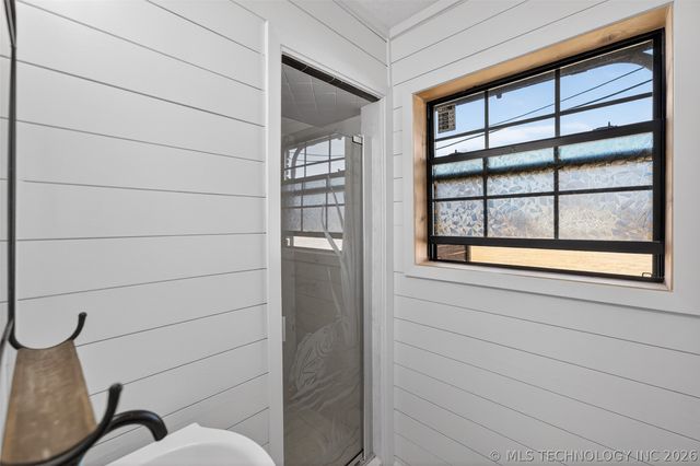 406 N William Penn Street, Adair, OK 74330