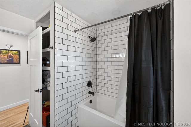 406 N William Penn Street, Adair, OK 74330