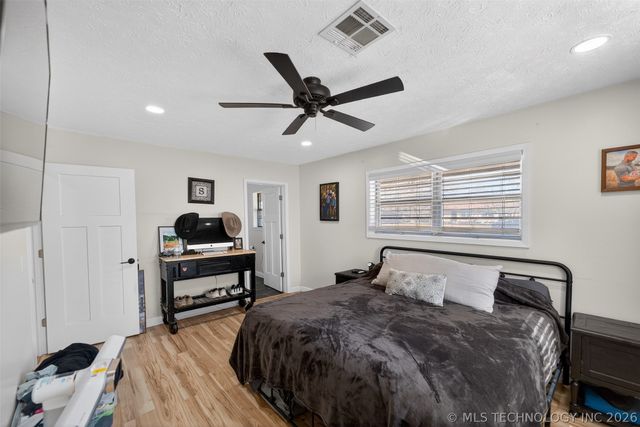 406 N William Penn Street, Adair, OK 74330