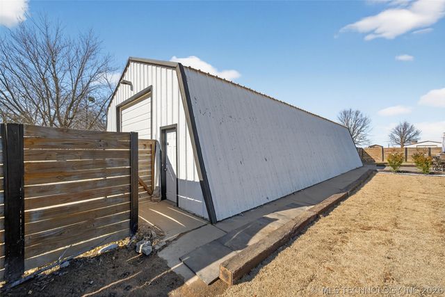 406 N William Penn Street, Adair, OK 74330