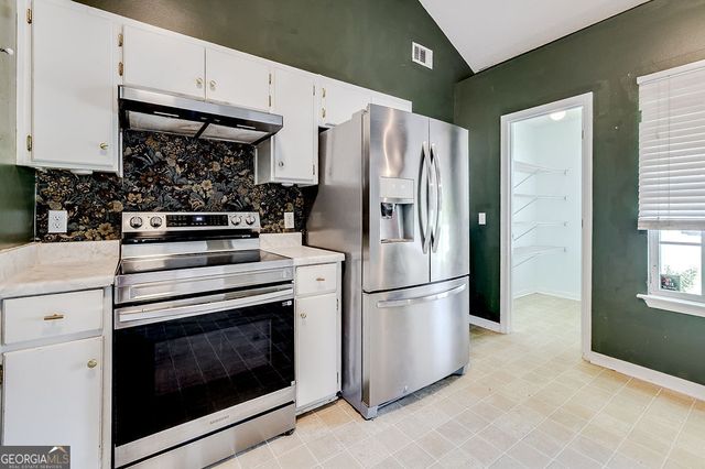 123 Berwick Lakes Boulevard, Pooler, GA 31322