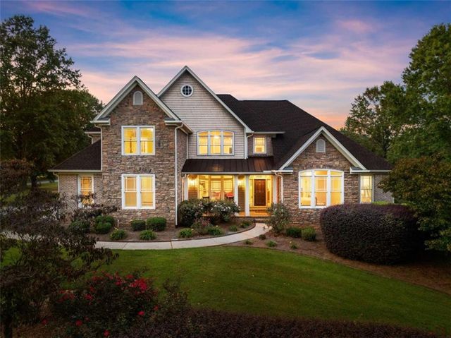 526 Orchard Drive, Clarkesville, GA 30523