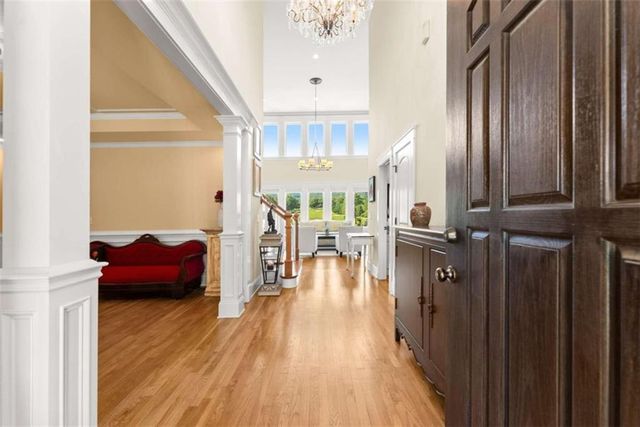 526 Orchard Drive, Clarkesville, GA 30523