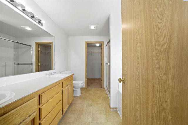 4235 Galway Ln, Pasco, WA 99301