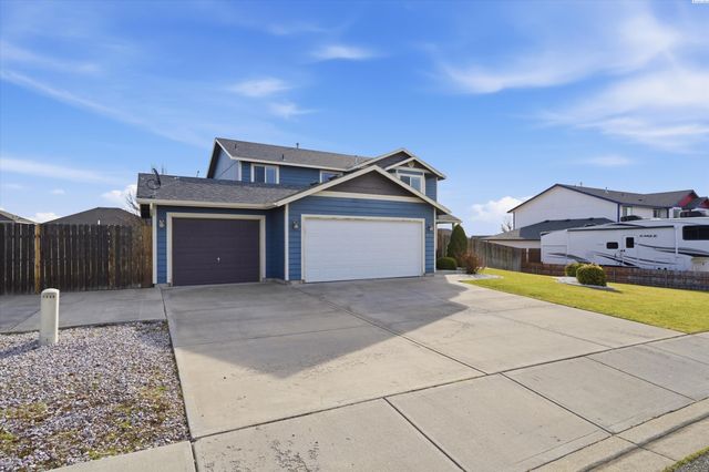 4235 Galway Ln, Pasco, WA 99301