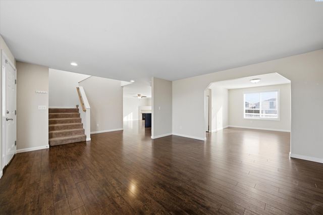 4235 Galway Ln, Pasco, WA 99301