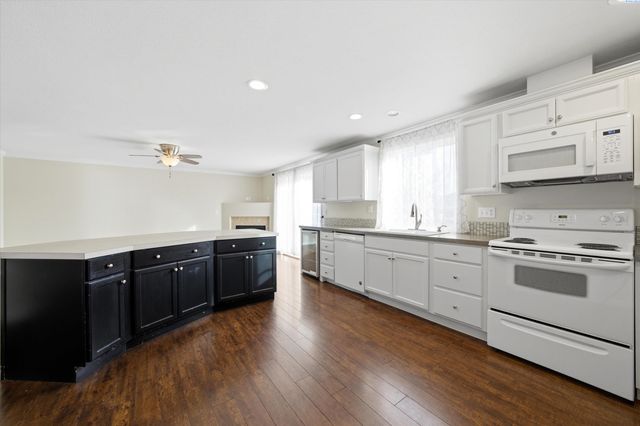 4235 Galway Ln, Pasco, WA 99301