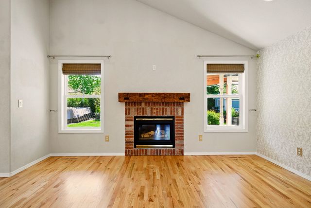 573 Blue Heron Drive, Central Point, OR 97502