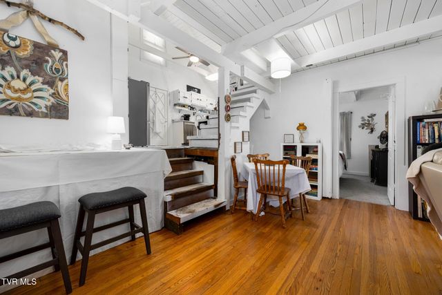 101 Taylortown Road, Johnson City, TN 37601