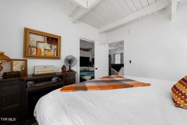 101 Taylortown Road, Johnson City, TN 37601