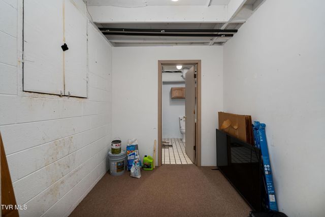 101 Taylortown Road, Johnson City, TN 37601