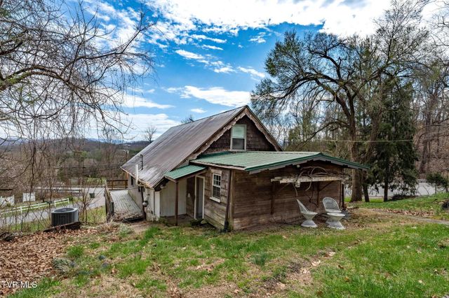 101 Taylortown Road, Johnson City, TN 37601