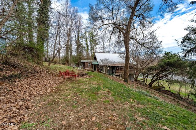 101 Taylortown Road, Johnson City, TN 37601