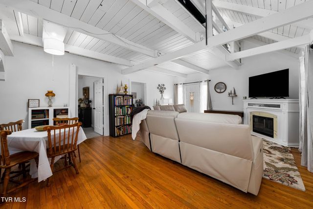 101 Taylortown Road, Johnson City, TN 37601