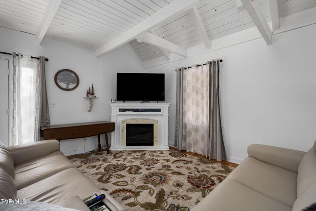 101 Taylortown Road, Johnson City, TN 37601