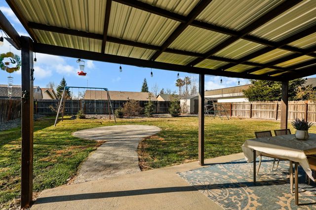 3625 Knight Lane, Anderson, CA 96007