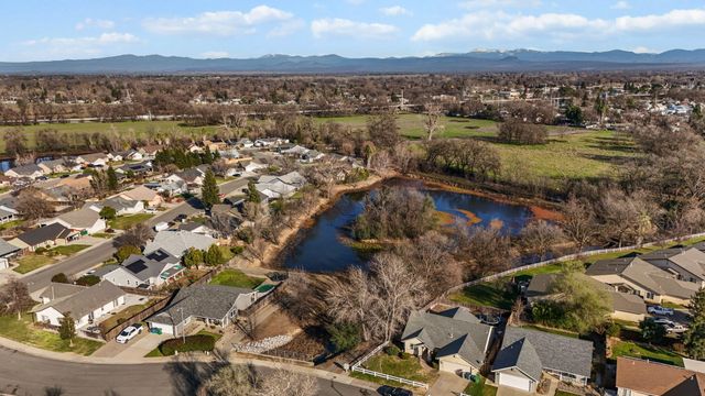 3625 Knight Lane, Anderson, CA 96007