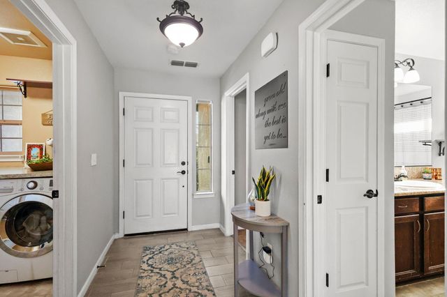 3625 Knight Lane, Anderson, CA 96007