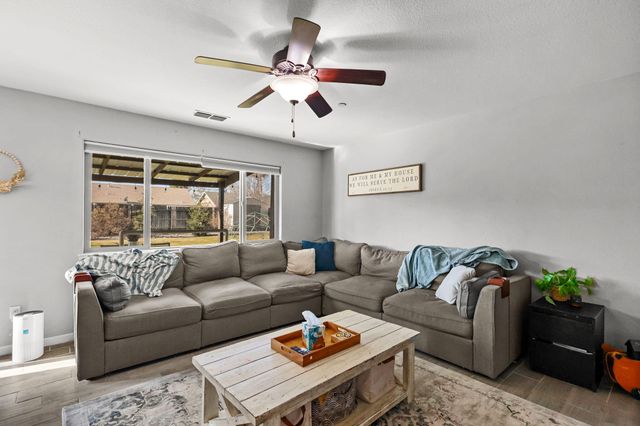 3625 Knight Lane, Anderson, CA 96007