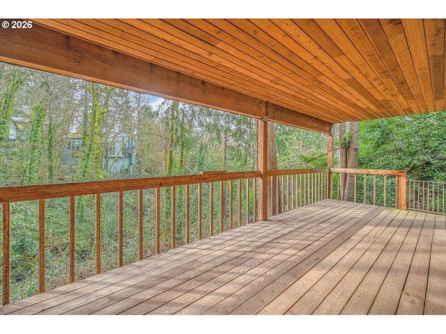 6630 Sw VENTURA Dr, Portland, OR 97223