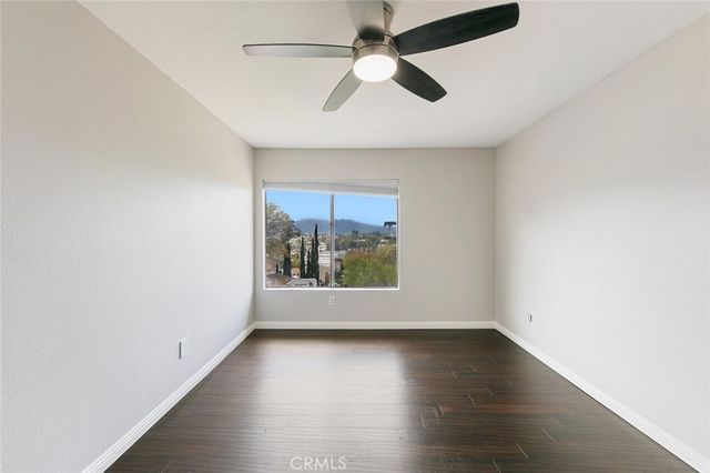 1517 E Garfield Avenue 53, Glendale, CA 91205