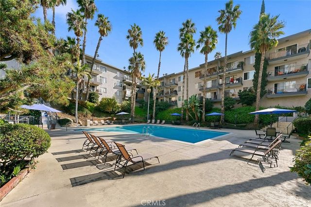 1517 E Garfield Avenue 53, Glendale, CA 91205